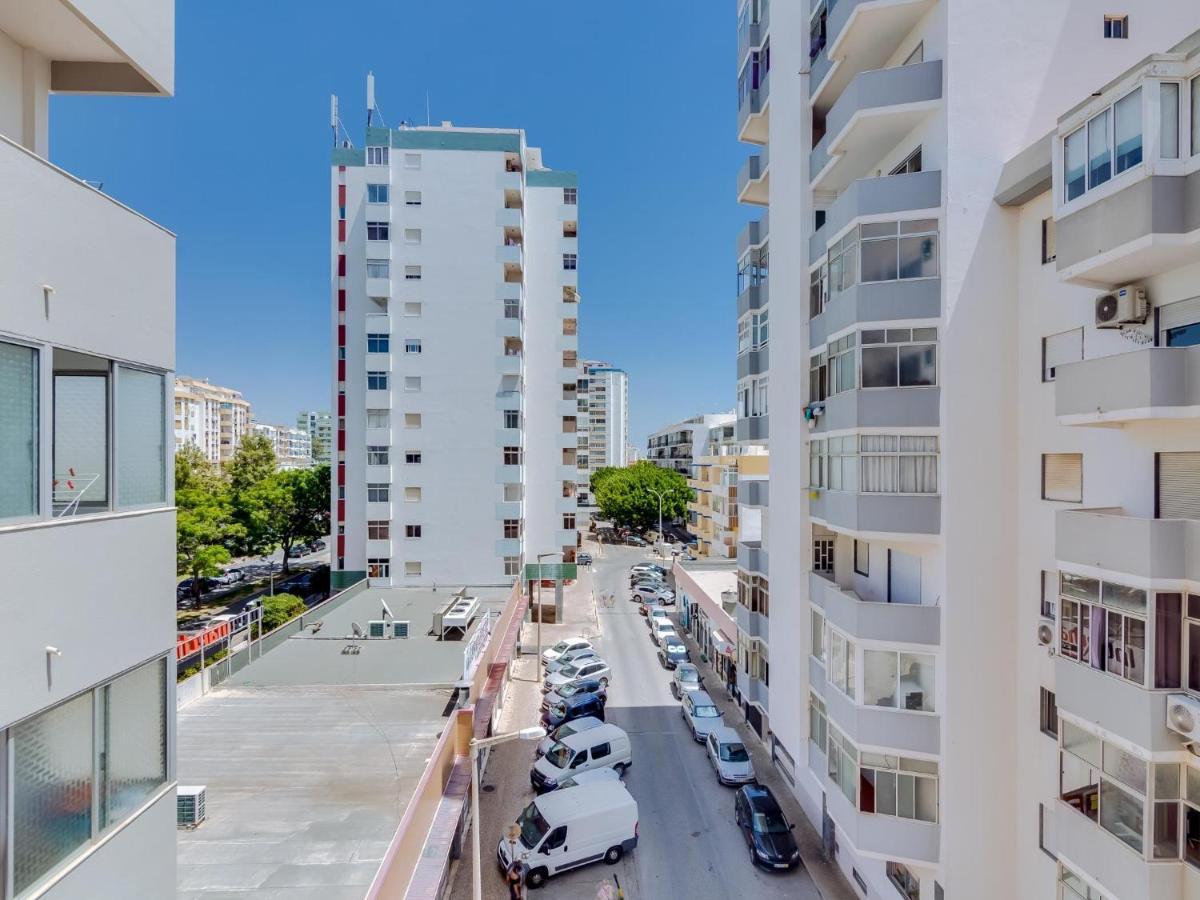 Al - Apartamento Miratlantico Quarteira Luaran gambar