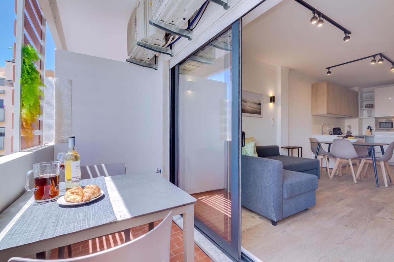 Al - Apartamento Miratlantico Quarteira Luaran gambar